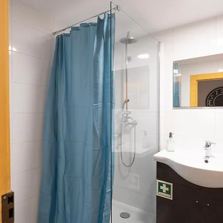 2 Quartos Rato Ii Lizbona