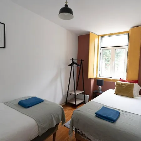 2 Quartos Rato Ii Lisboa